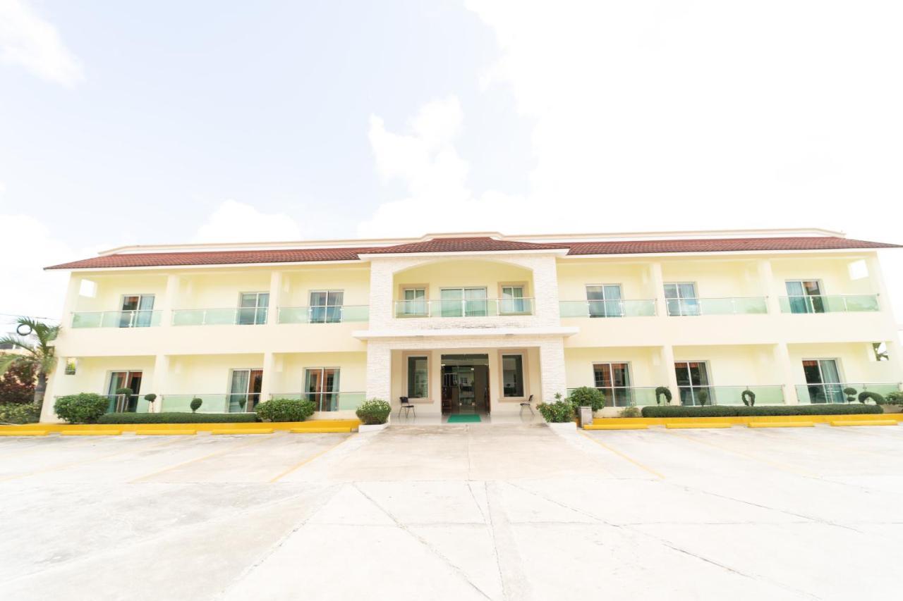 Hotel Yonu Punta Cana Exterior photo
