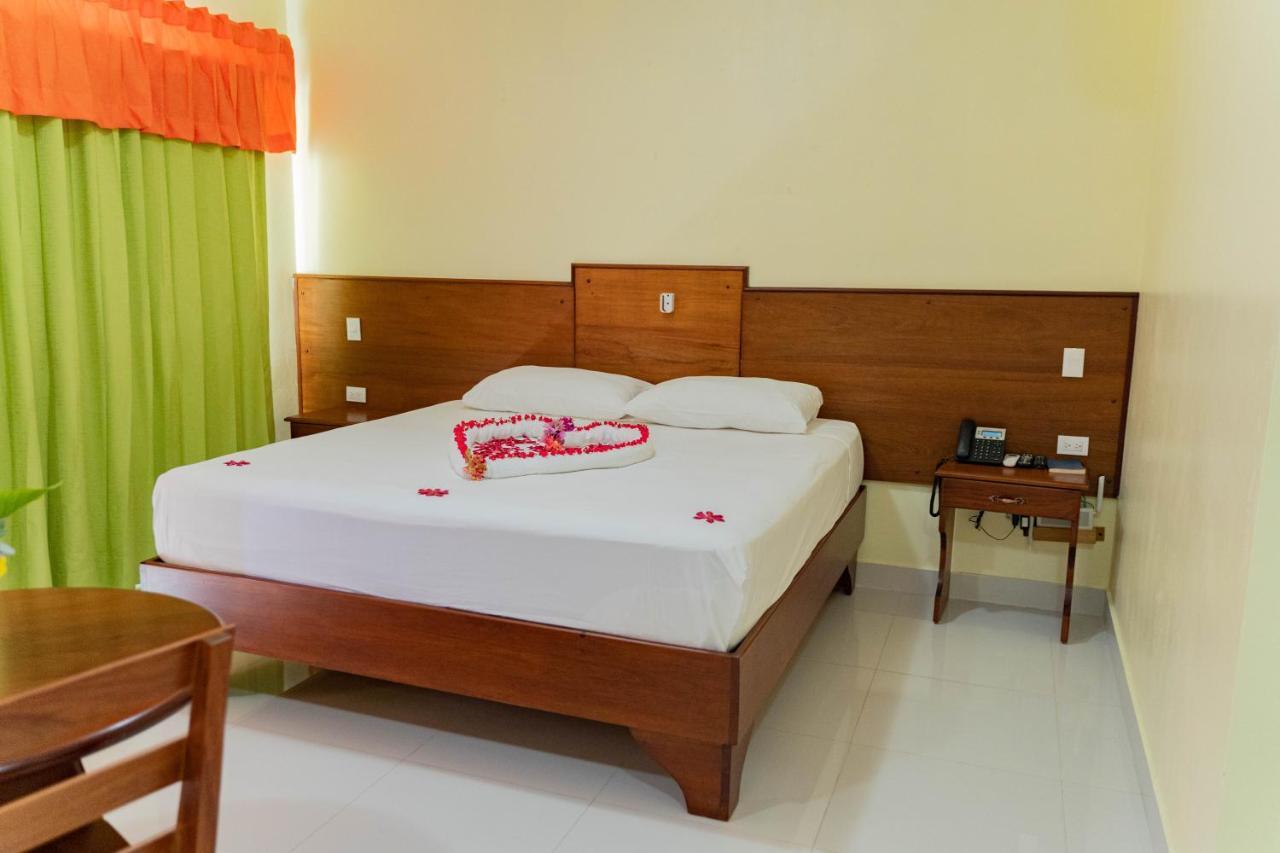 Hotel Yonu Punta Cana Exterior photo
