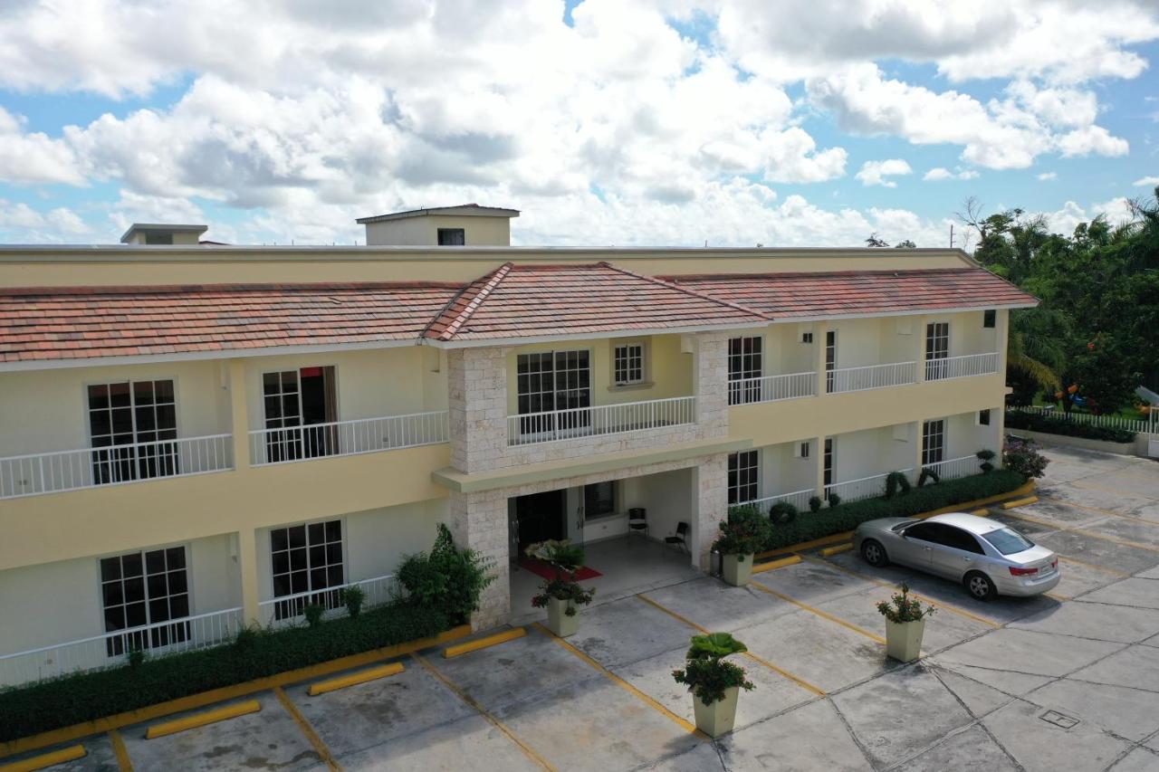 Hotel Yonu Punta Cana Exterior photo