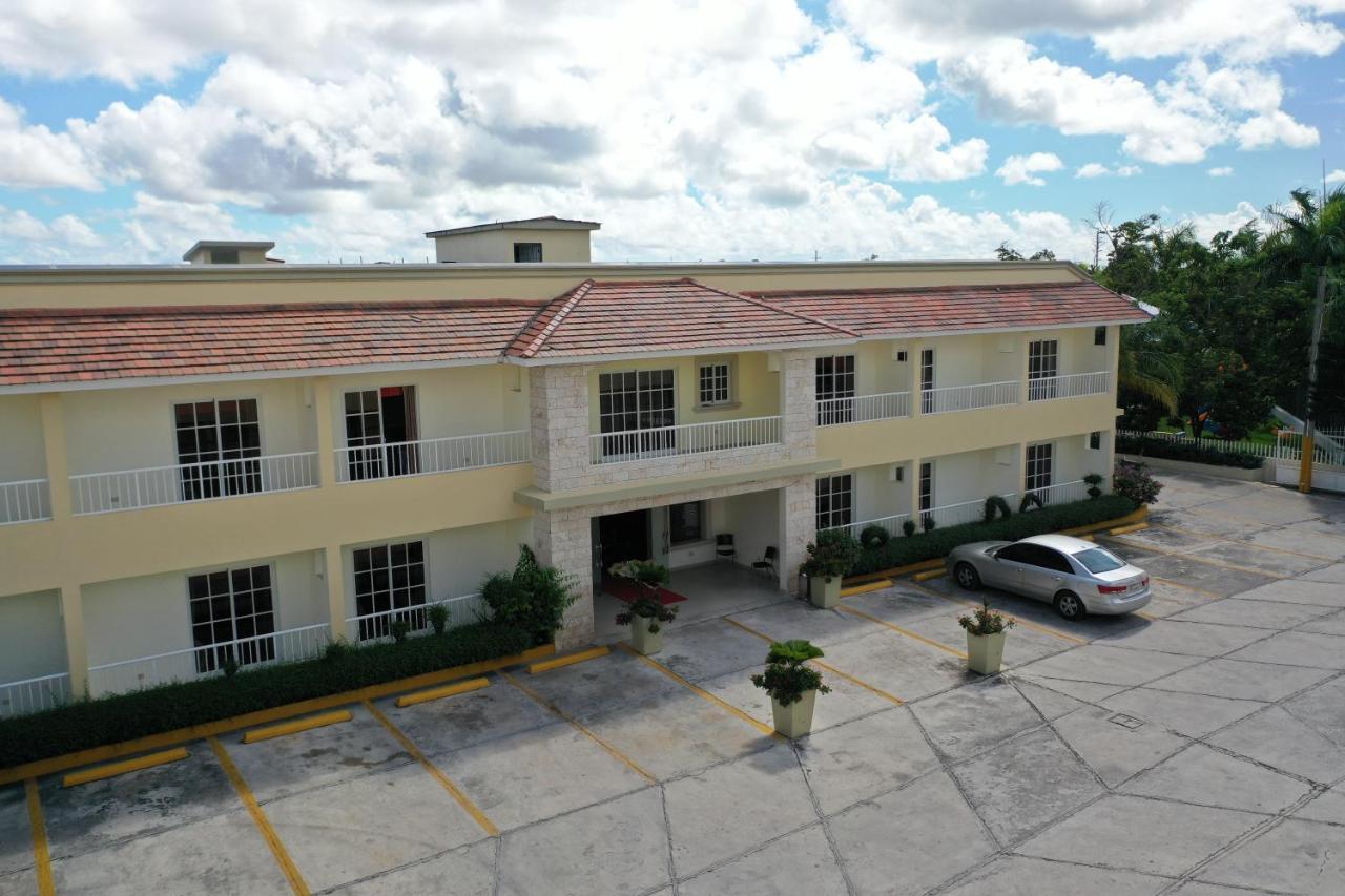 Hotel Yonu Punta Cana Exterior photo