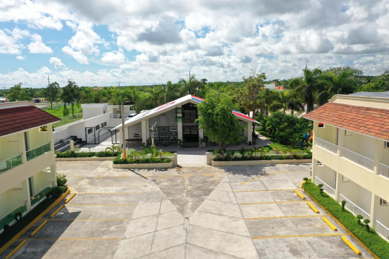 Hotel Yonu Punta Cana Exterior photo